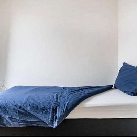 4-Bedroom- Central Located- 120 Sqr Meter Apartment Amsterdam Esterno foto