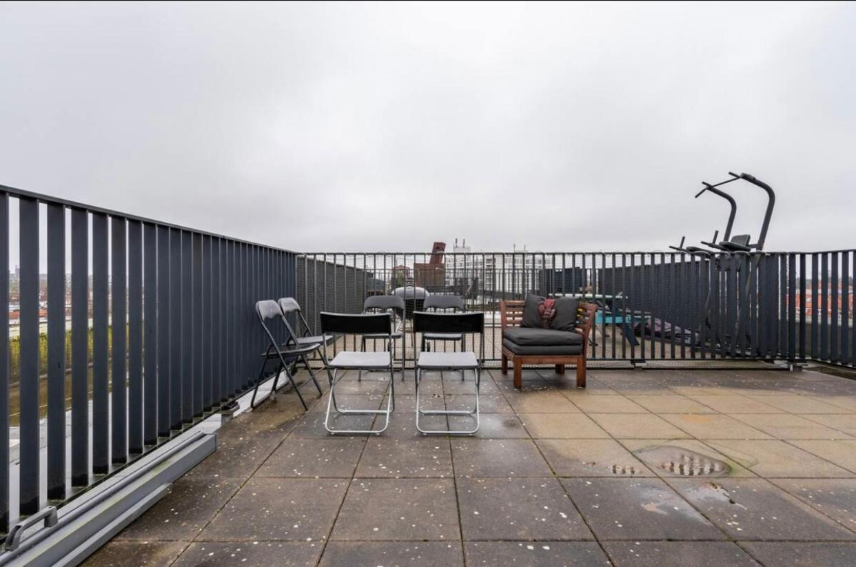 4-Bedroom- Central Located- 120 Sqr Meter Apartment Amsterdam Esterno foto